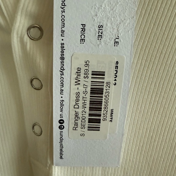 NWT SUNDAY’S RANGER DRESS WHITE DRESS SIZE SMALL. - Picture 5 of 5